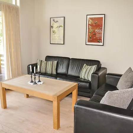 Ferienhaus Three-bedroom Holiday In