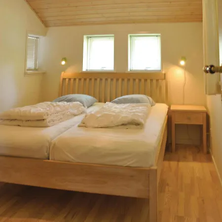 Three-bedroom Holiday In Ferienhaus